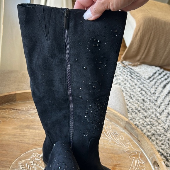 Black Suede Embellished Knee-High Boots size 10 New with Box - Picture 9 of 16